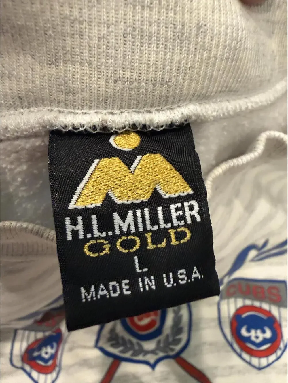 Vintage 90s Chicago Cubs Wrigley Field Sweatshirt H.L. Miller Gold USA - Picture 4 of 7